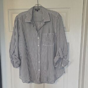 Velvet Men's Black and White Striped Button Down Shirt
